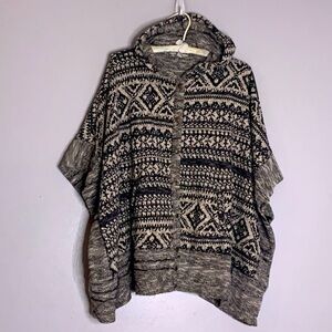 Lucky Brand Hooded Snap Front Jacquard poncho sweater south wester one size